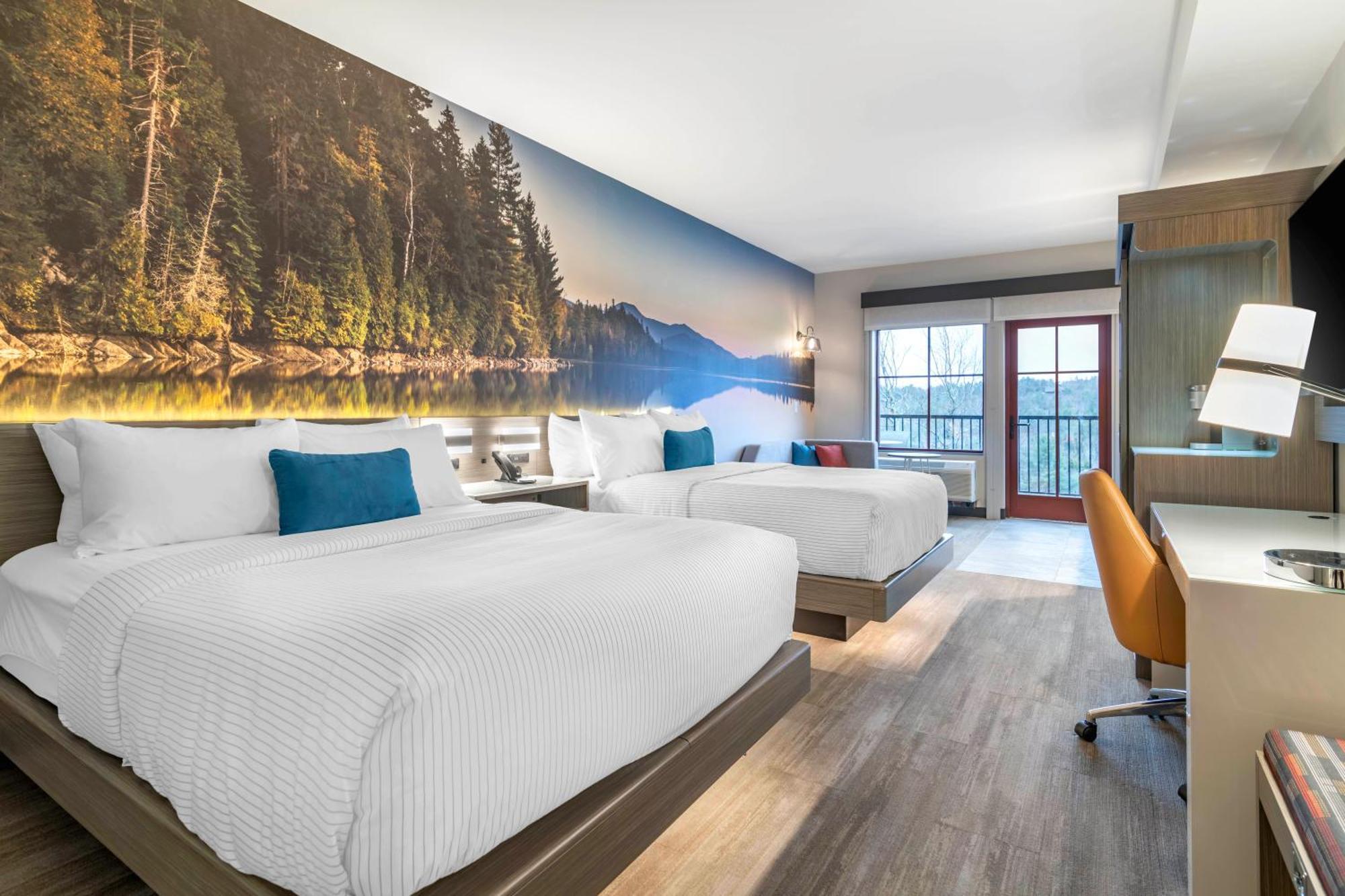 Cambria Hotel Lake Placid - Lakeside Resort Экстерьер фото